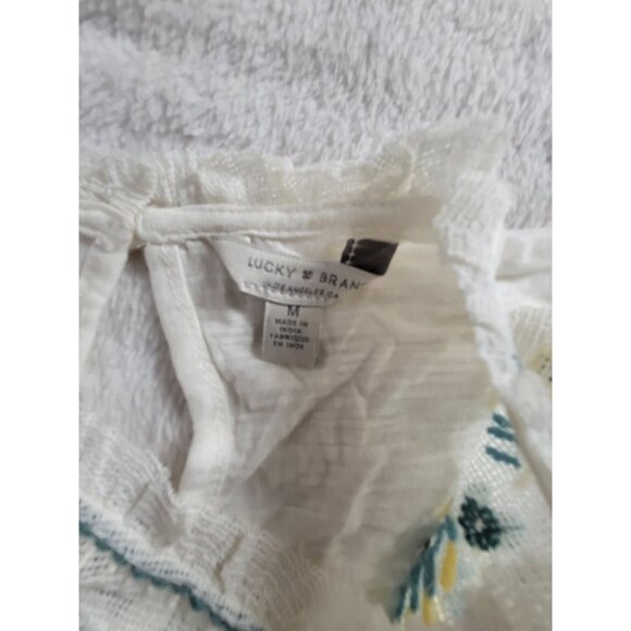 Lucky Brand Womens White Embroidered Ruffle Sleeve Top Medium Cotton Blend New - Picture 3 of 9